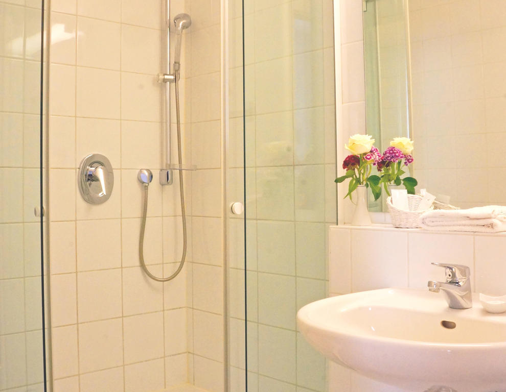 Hotel Zum Scheppen Eck Wiesbaden Værelse billede